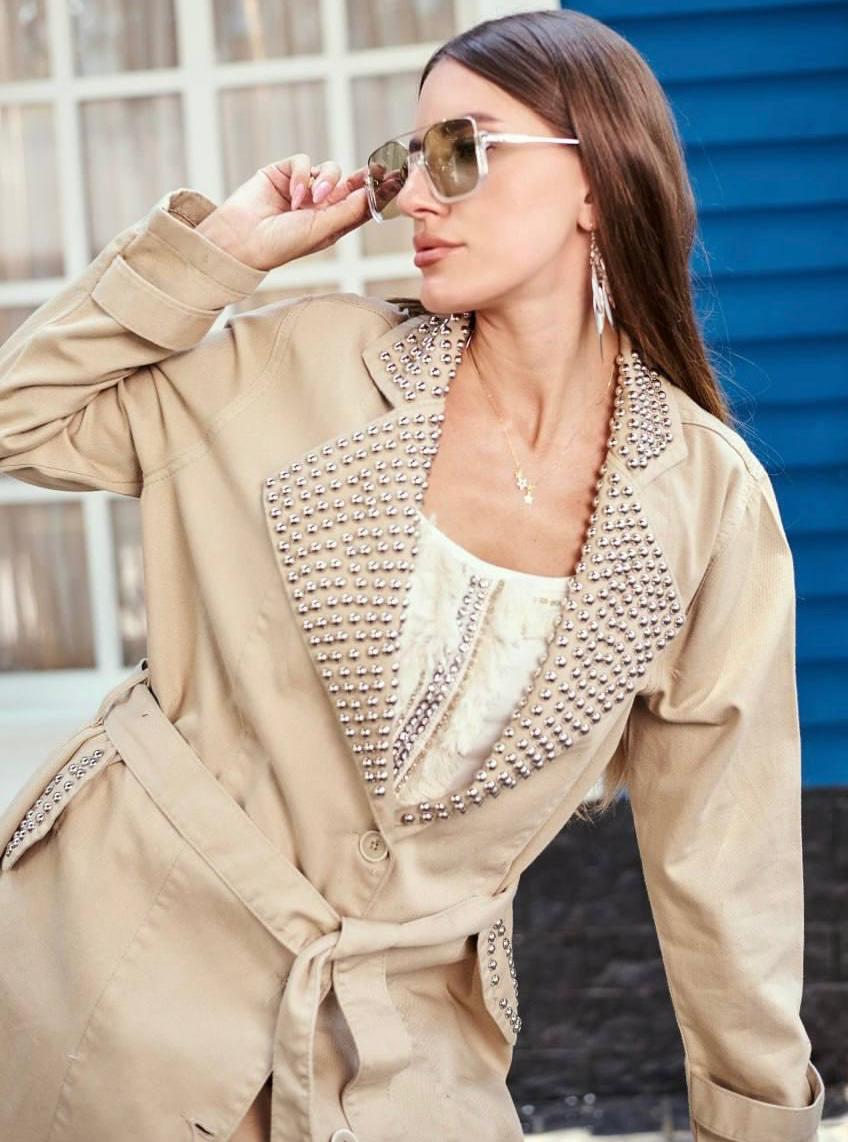 Trench coat with studs