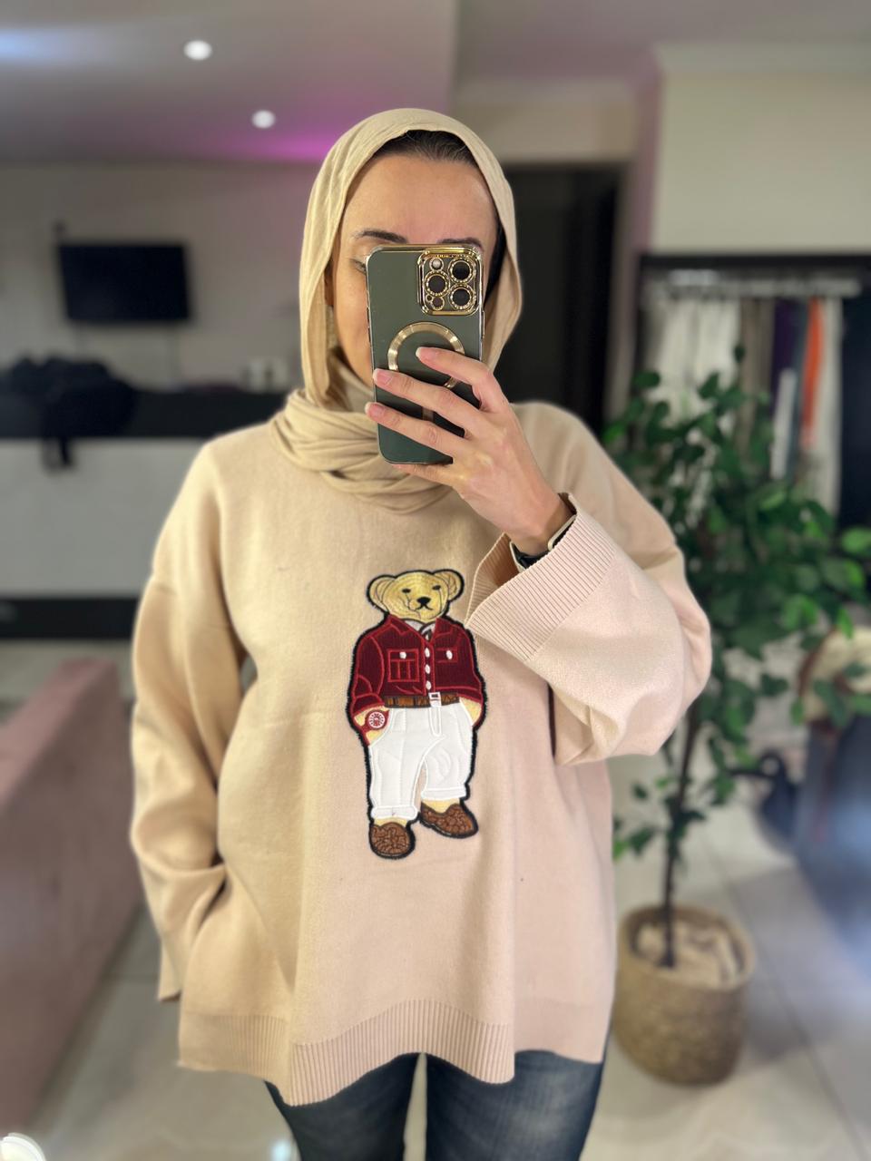 Teddy bear pullover
