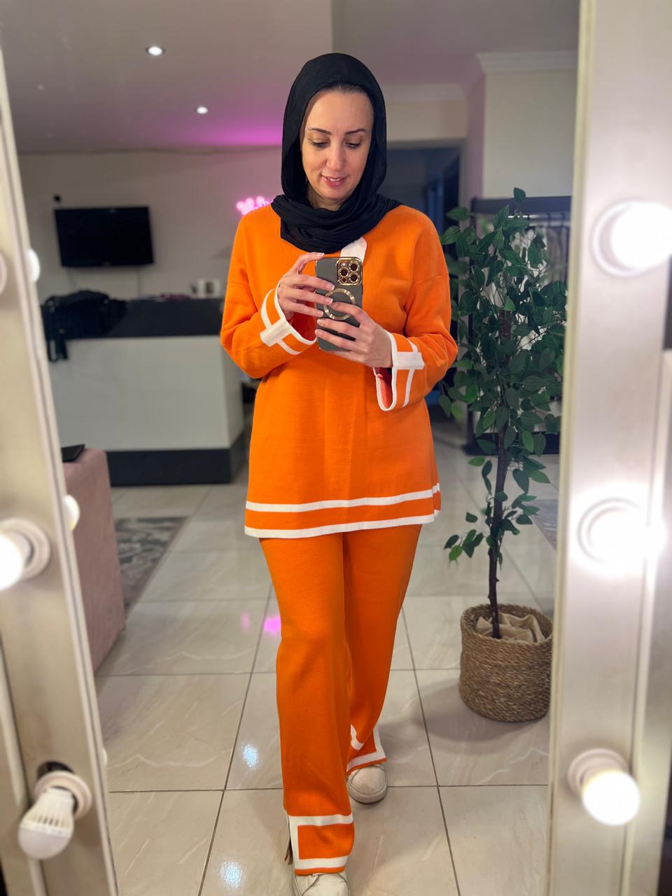 Orange wool set