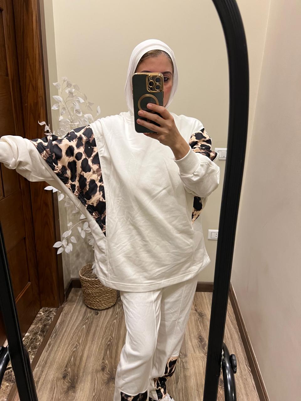 Heavy Melton White Set with Tiger