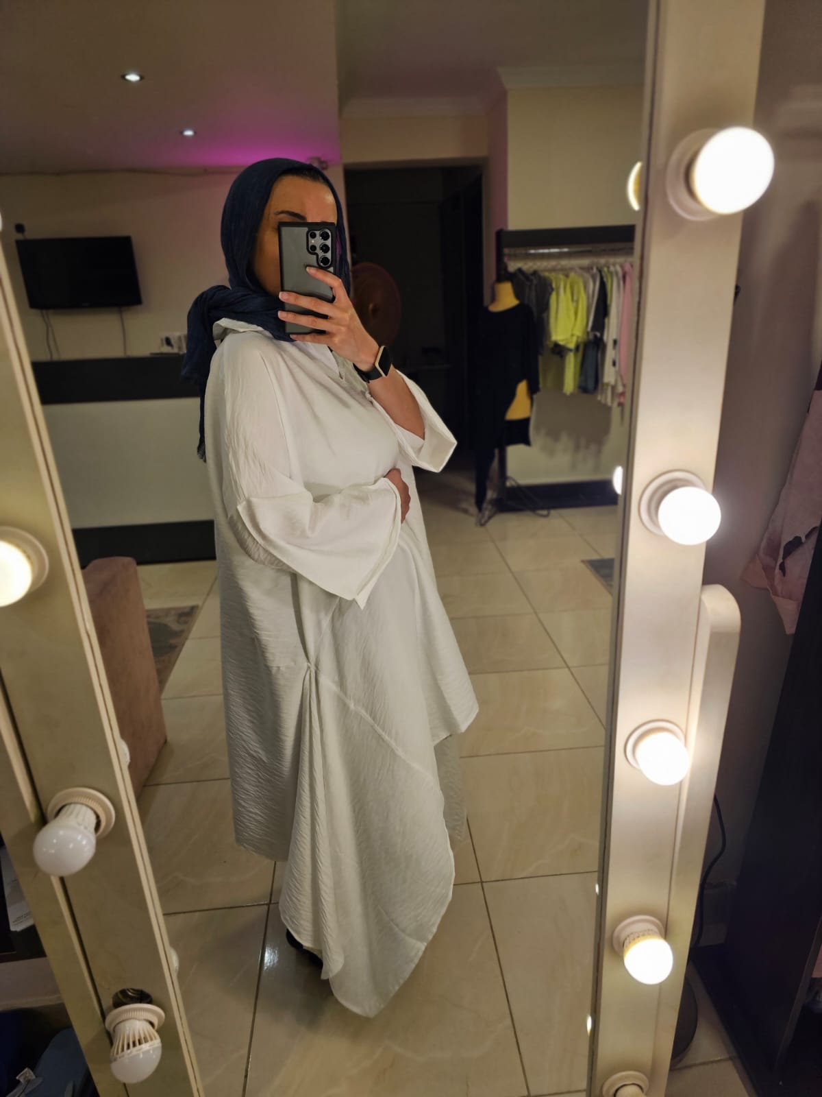 Oversized white long Shirt