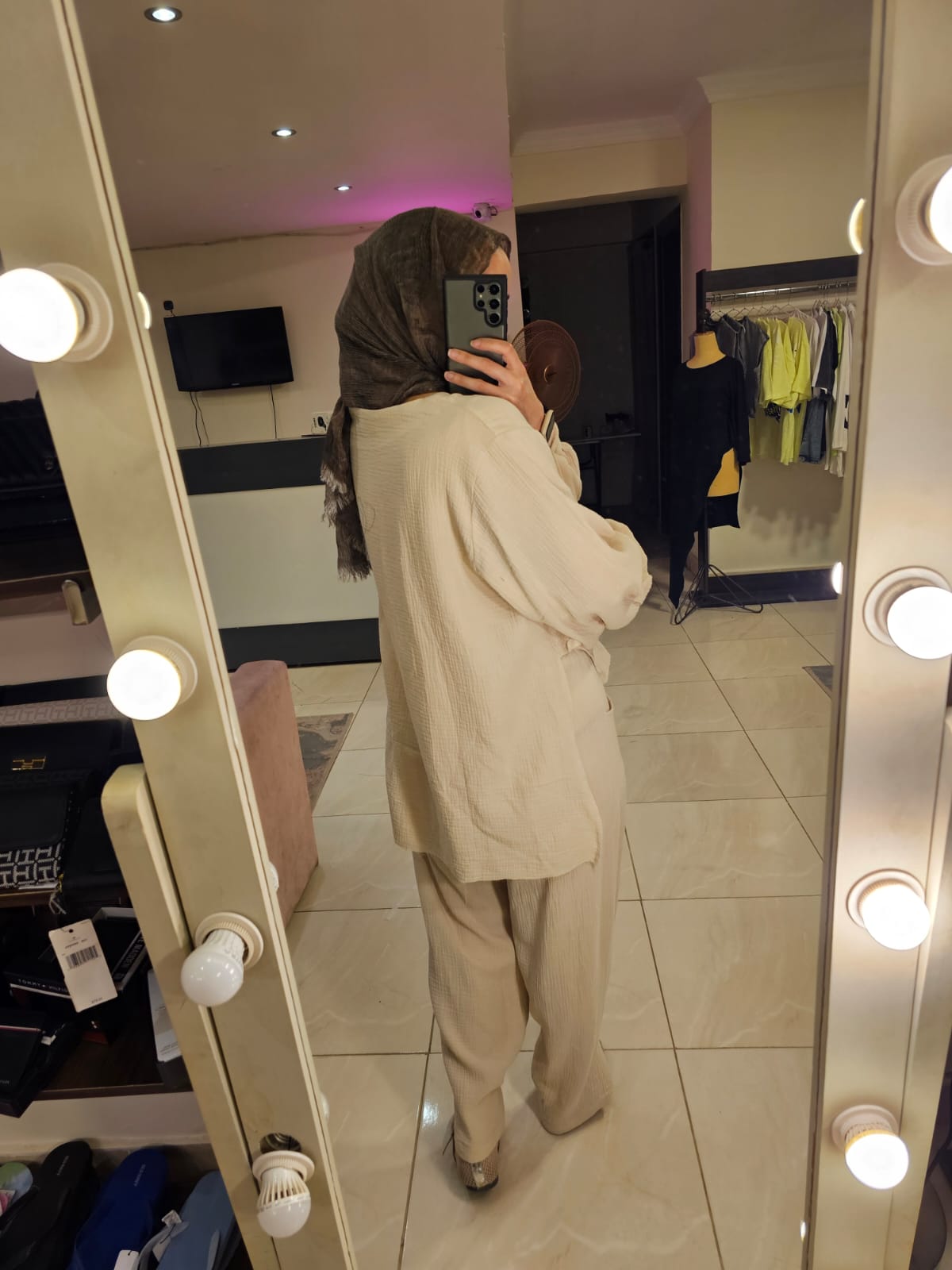 Beige Set