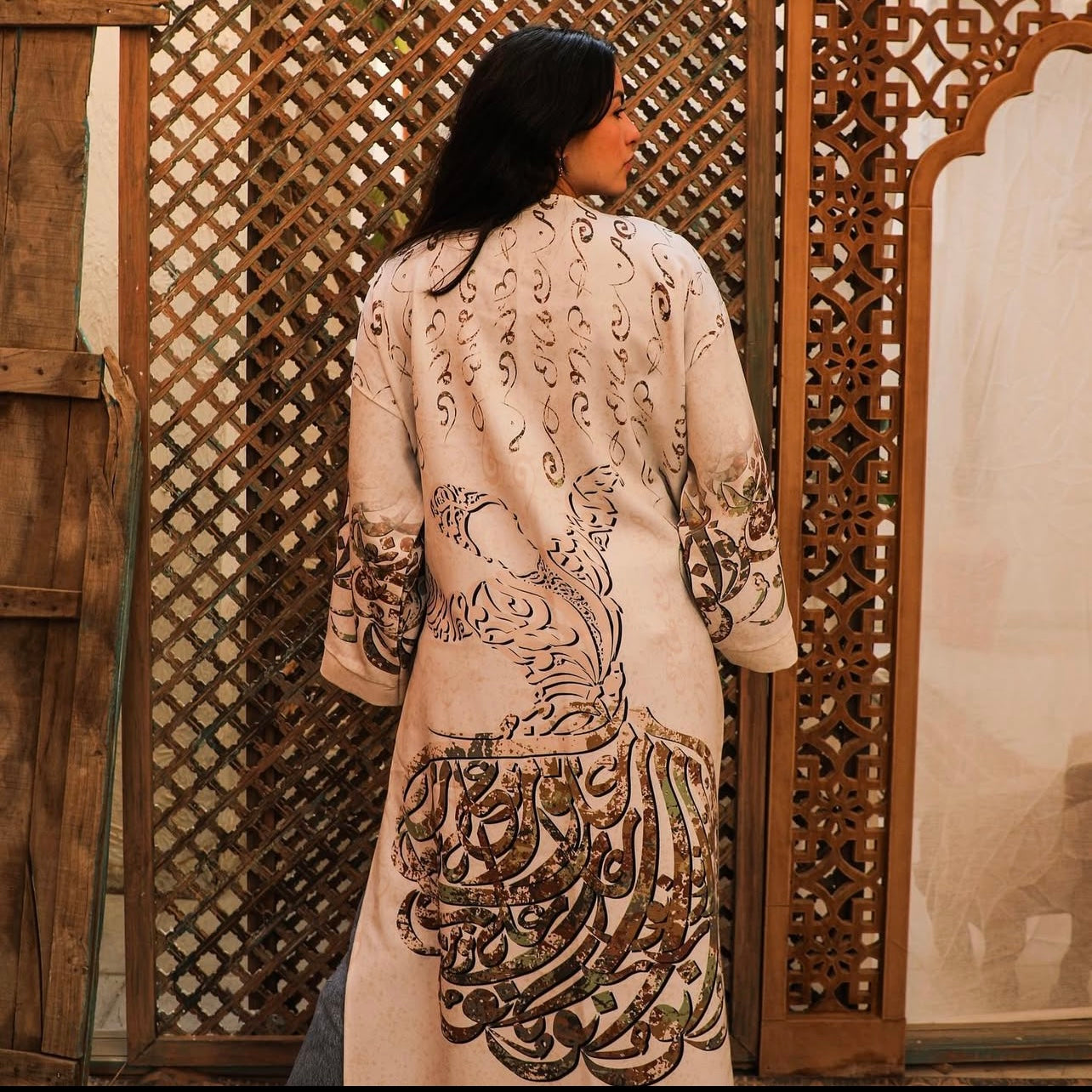 Darwish Kimono