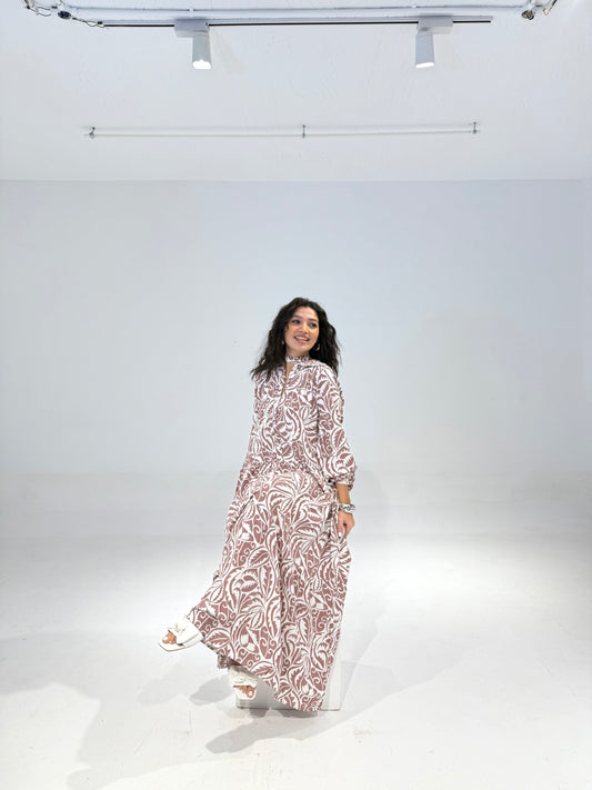 Ruffles Dress in Mocha & White