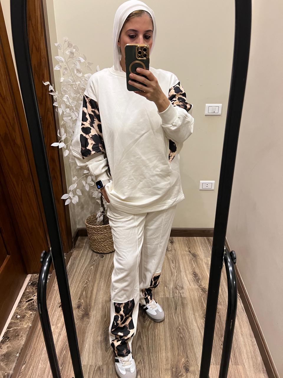 Heavy Melton White Set with Tiger