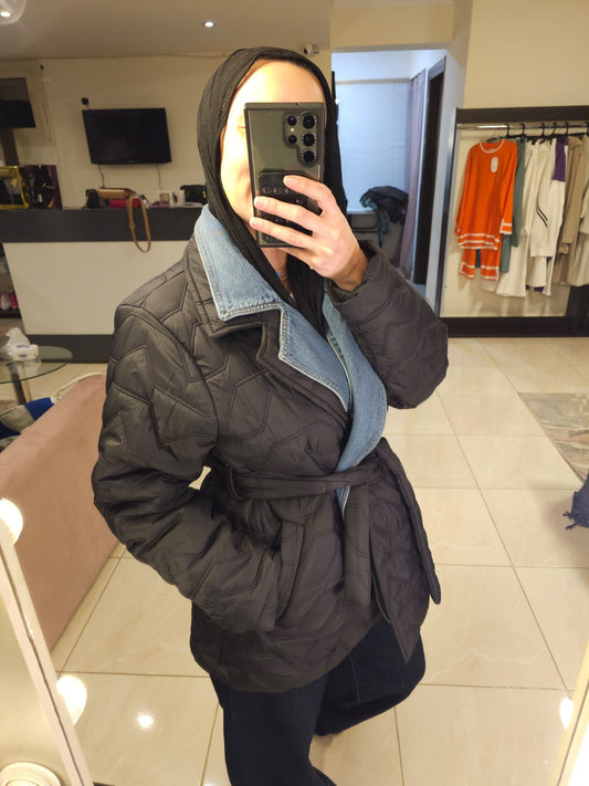 Black Waterproof jacket with jeans coal